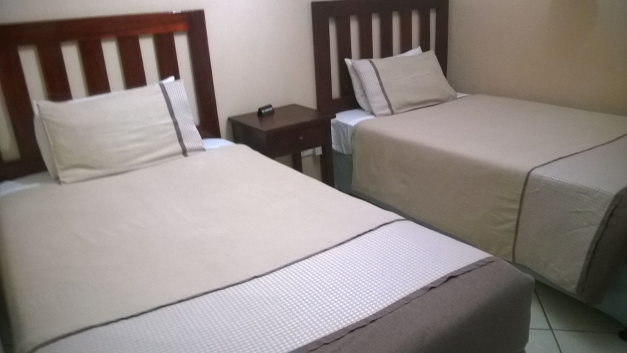Bedroom 3, Gloria's Bed and Breakfast, Livingstone