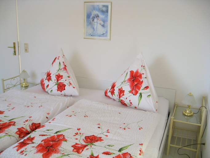 Bedroom 2, Elevated Apartment in Bad Wildungen With Garden, Waldeck-Frankenberg