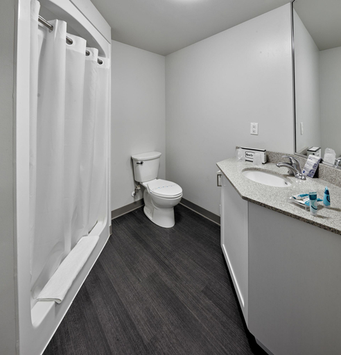 Bathroom, Seneca College Residence King Campus, York