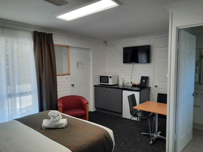 Bedroom 8