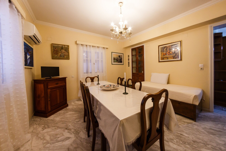 Others 4, Liana Top, Ionian Islands
