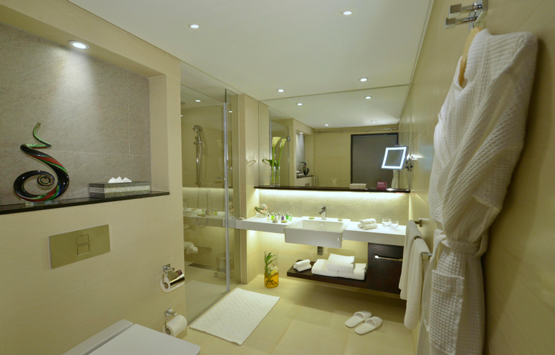 Bathroom 19