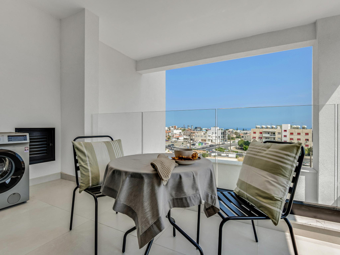 Others 5, Lovely vacation studio for up to four with breath-taking views All yours
