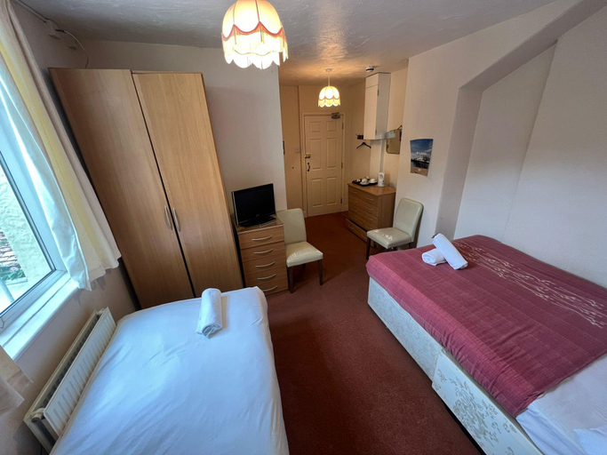 Bedroom 5, Bonair Hotel, Torbay