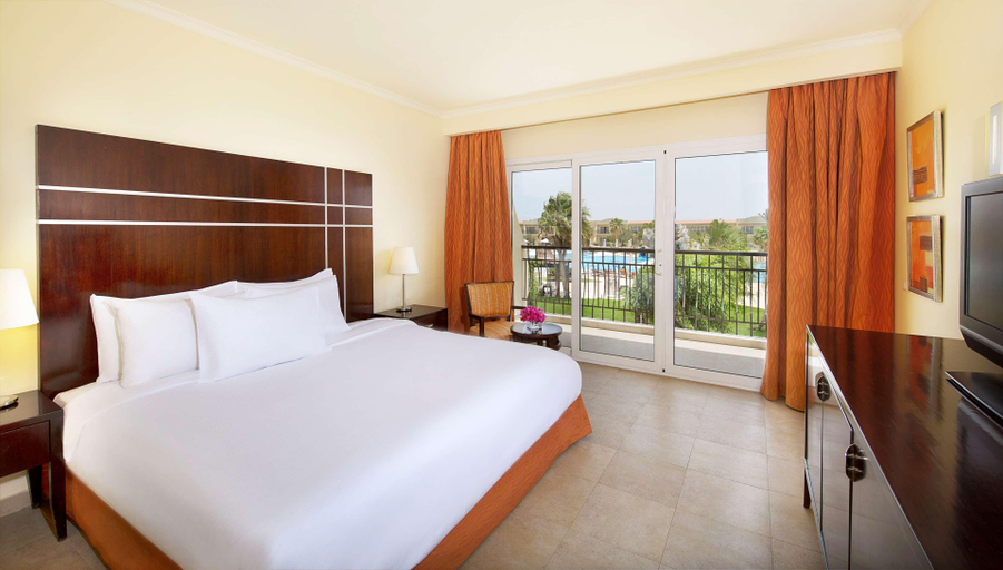 Bedroom 3, DoubleTree by Hilton Sharm El Sheikh - Sharm Bay, Sharm el-Sheikh
