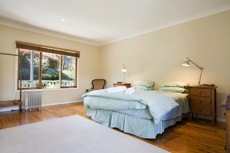 Bedroom 3, Gumview Cottage, Blue Mountains