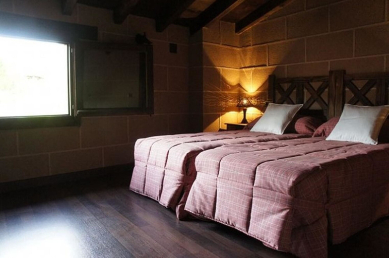 Bedroom 5, Casa Rural Estrela, Cáceres