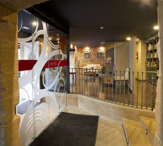 Public Area 2, Arrope, La Rioja