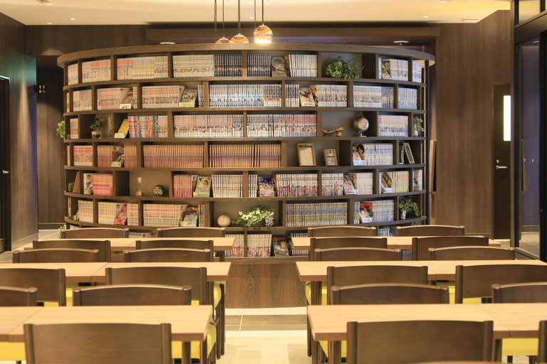 Food & Drinks 5, Quintessa Hotel Fukuoka Tenjin Comic & Books, Fukuoka