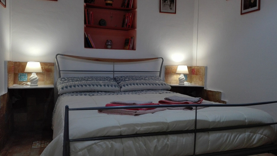 Bedroom 3, Zagara di Sicilia, Trapani