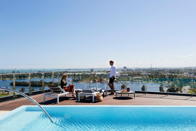 Sport & Beauty 2, Tyrian Serviced Apartments - Albert Park Lake, Melbourne