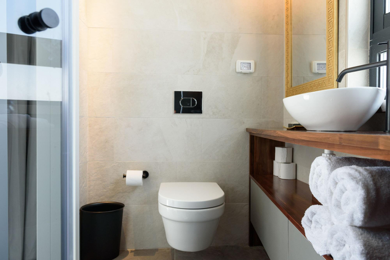 Bedroom 2, The Roof - By Sea Land Suites