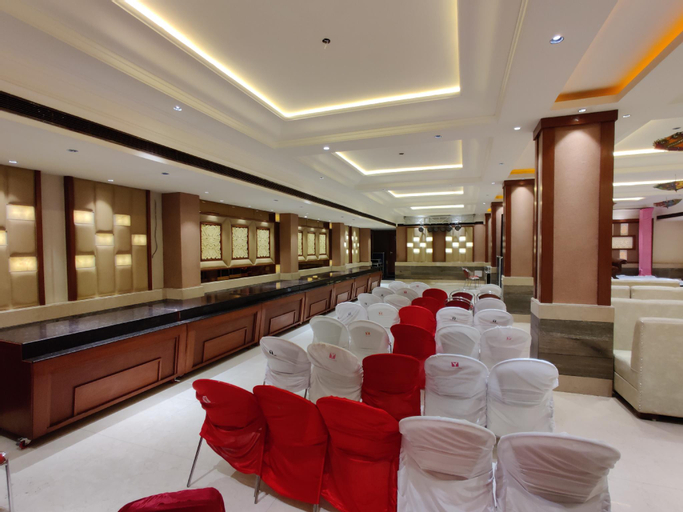 Food & Drinks, Hotel Yatrik Jhansi, Jhansi