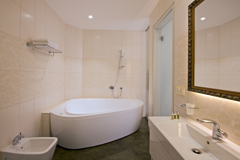 Bathroom 4, Zámek Ratměřice Hotel & Resort, Benešov