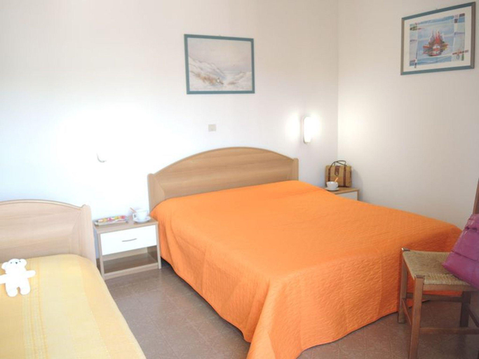 Bedroom 3, Nice Apartment With Balcony and View, Venezia