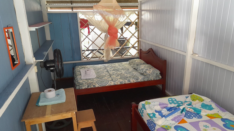 Bedroom 3, Hostal Ebenezer Macedonia Tikuna, Leticia