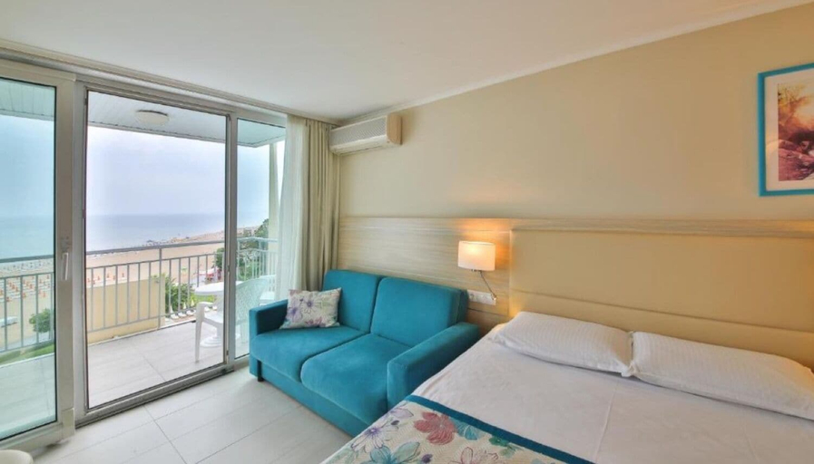 Bedroom 3, Hotel Laguna Beach, Balchik