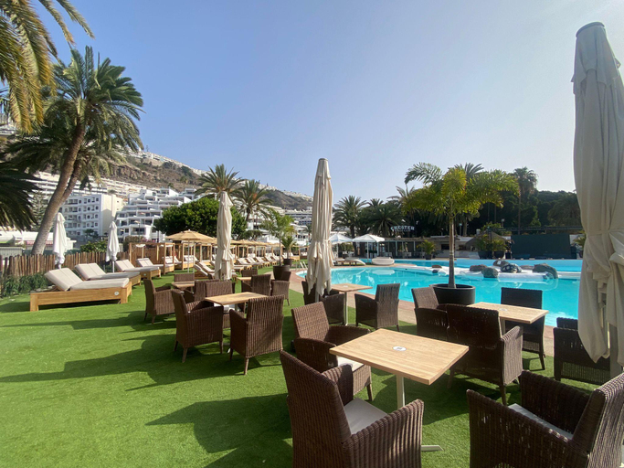 Sport & Beauty 2, Modern Duplex apartment near swimming pool, Las Palmas