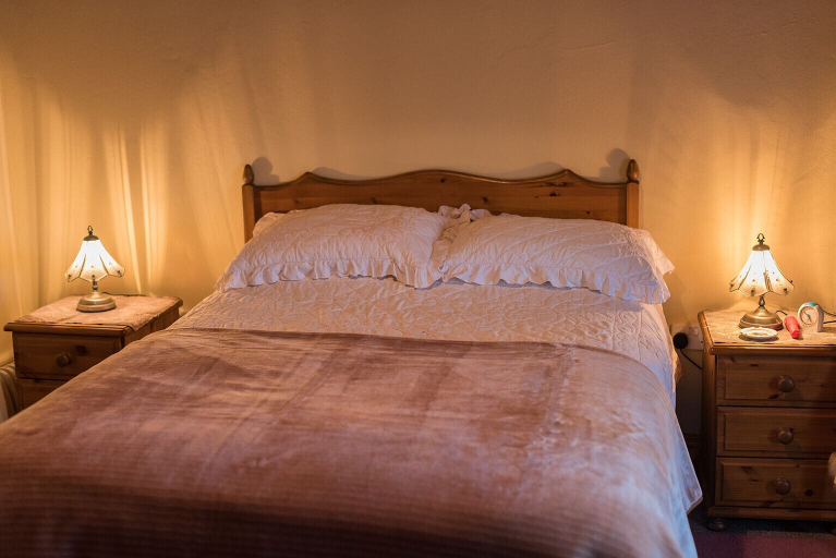 Bedroom 2, Angelas Farmhouse