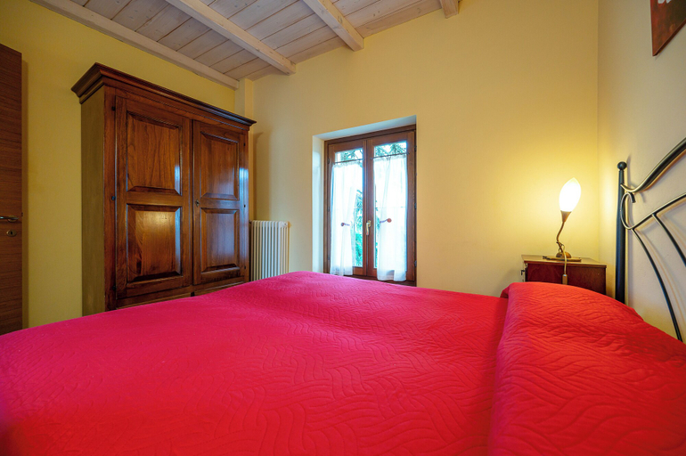 Bedroom 3, Agriturismo Bevione Davide, Cuneo