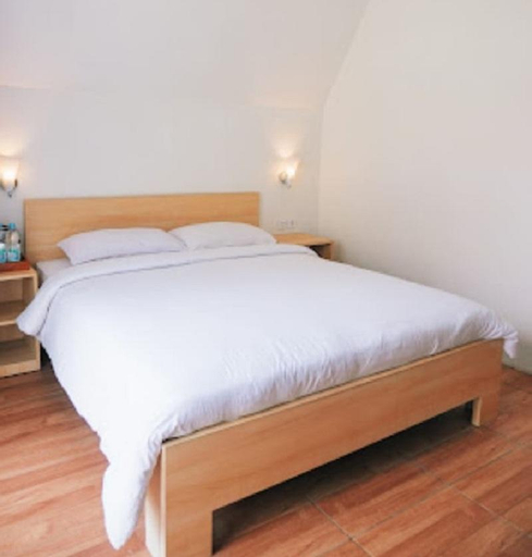 Bedroom 2, Cottage Double Room 15 Minutes from Tumpak Sewu, Lumajang