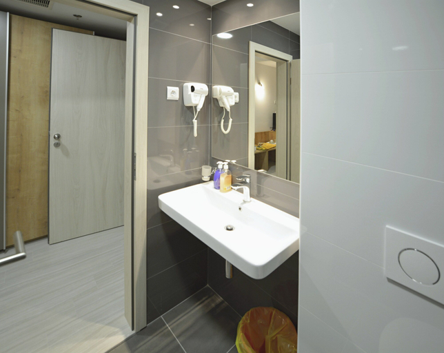 Bathroom 4, B&B Boutique Eluize Dubrovnik, Dubrovnik