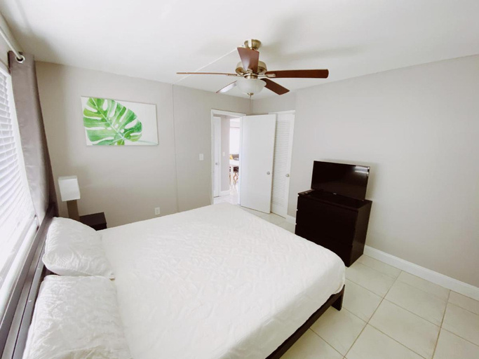 Bedroom, The Jasmine Apartments, Broward