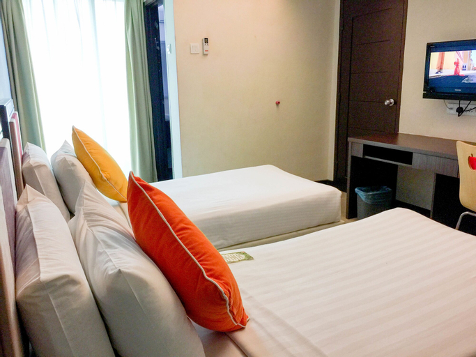 Bedroom 12
