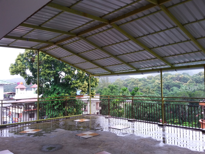 Others 3, Quadiriya Palace, Theni