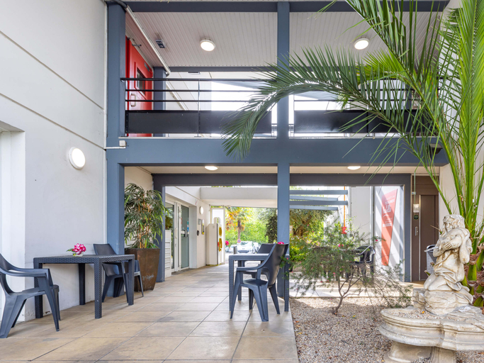 Exterior & Views 2, B&B HOTEL Rennes Sud Chantepie, Ille-et-Vilaine
