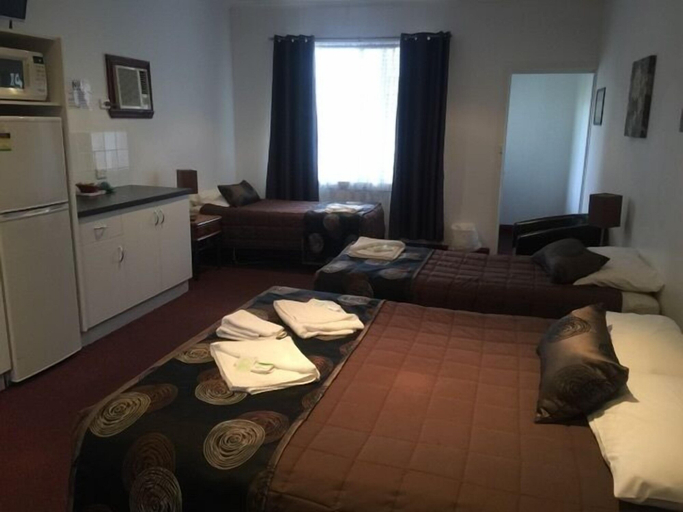 Bedroom 3, The Esplanade Motel, E. Gippsland - Bairnsdale