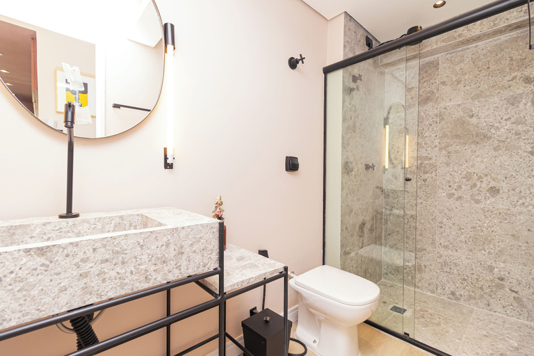 Bathroom, Vossa Bossa Consolação São Luiz Plaza, São Paulo