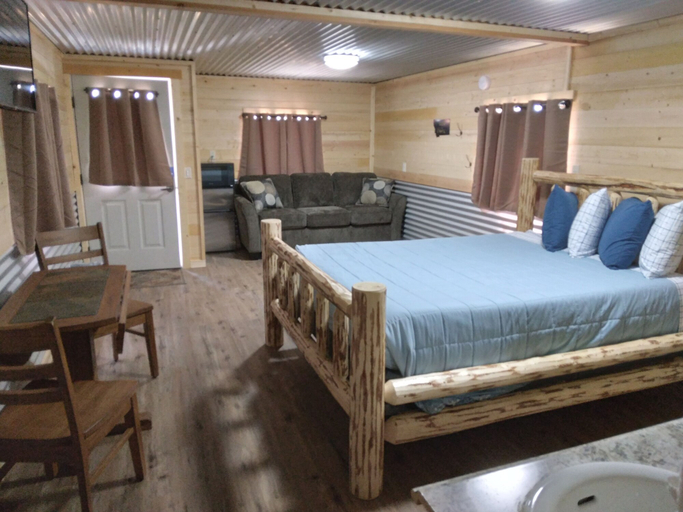 Bedroom 2, Glacier Acres Guest Ranch, Flathead