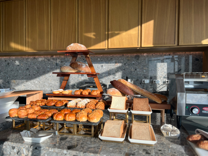 Food & Drinks 5, L7 West Lake Hanoi By Lotte, Tây Hồ