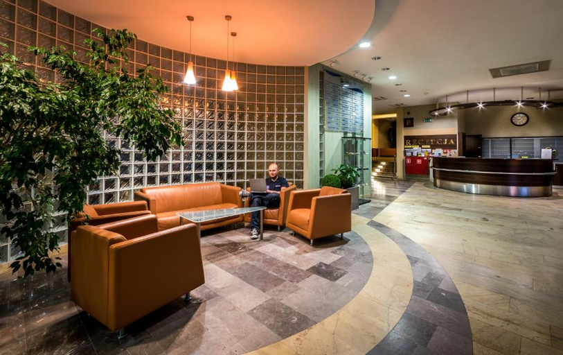 Public Area, INTERFERIE Chalkozyn w Kołobrzegu, Kołobrzeg