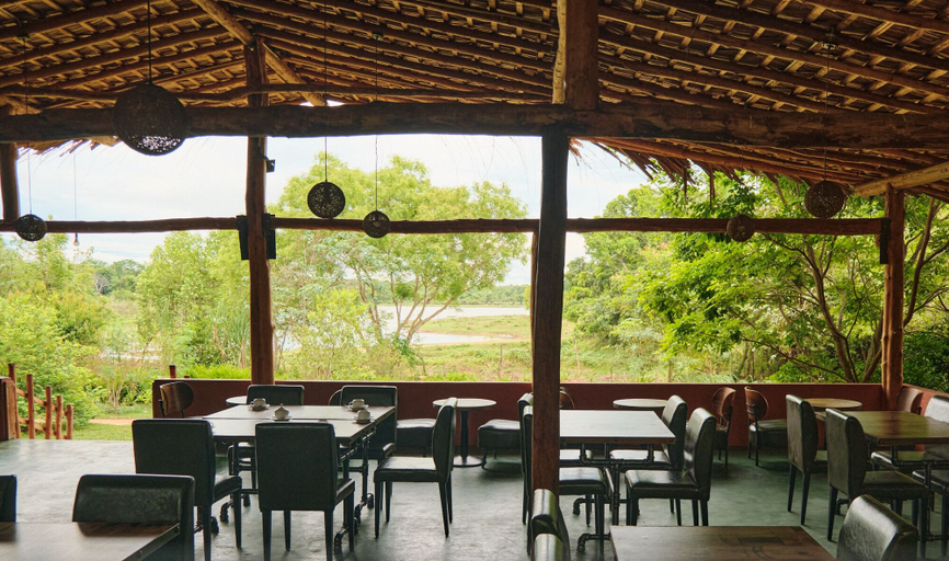 Food & Drinks, Forest Lodge Eco Camp, Sevanagala