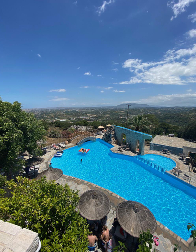 Sport & Beauty 2, Arolithos Traditional Village Hotel, Crete