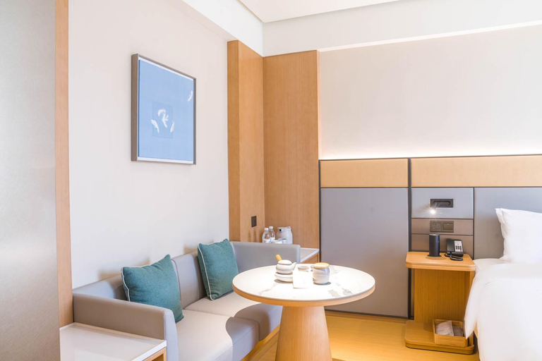 Bedroom 4, Ji Hotel (Tonghua Railway Station Plaza Store), Tonghua