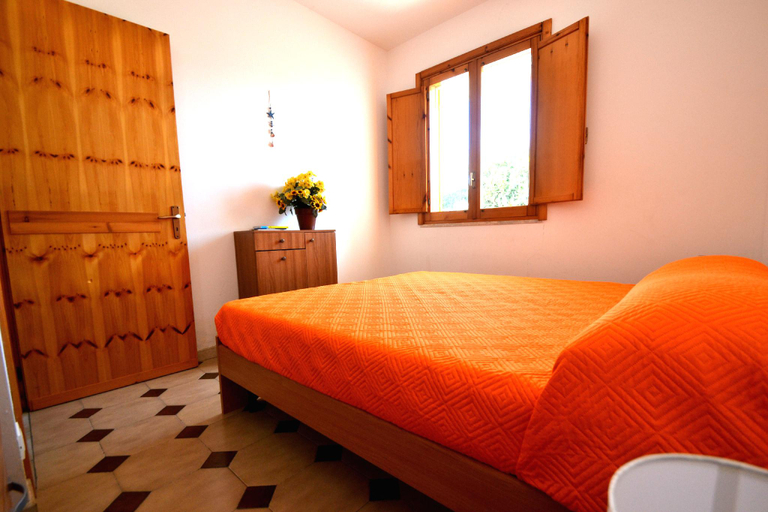 Bedroom 2, Teoma holiday home with climate and parking for 5 guests, Lecce