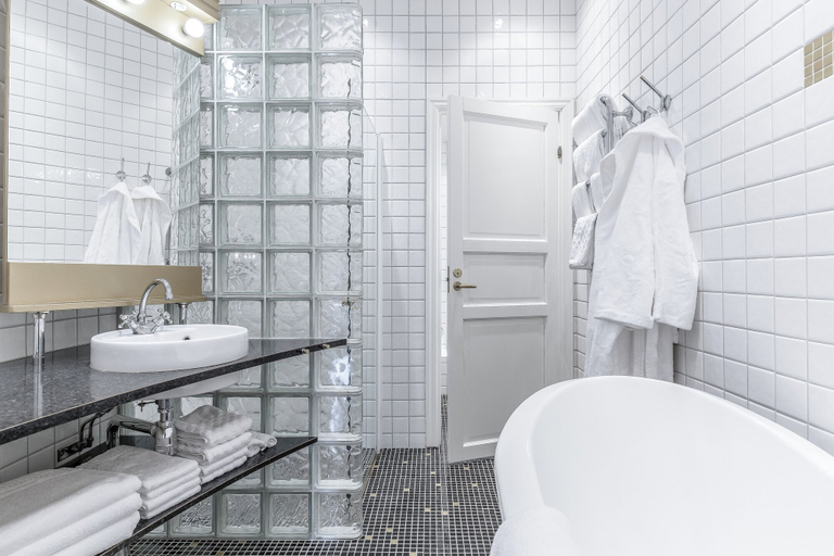Bathroom 4, Såstaholm Hotel & Konferens, Täby