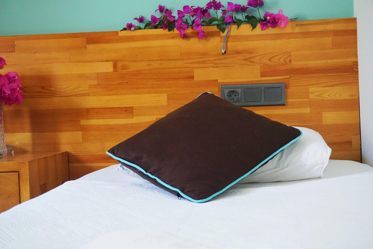 Bedroom 4, Cobanoglu Otel, Kaş
