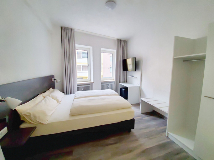 Bedroom 2, Privatzimmer zu vermieten, Würzburg