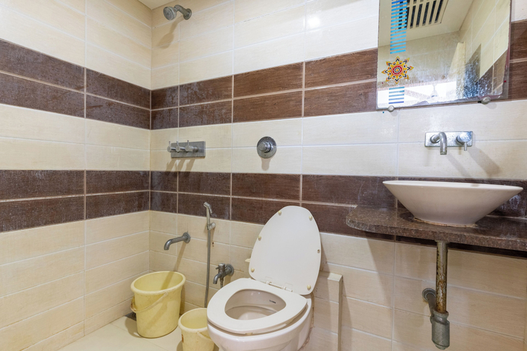 Bathroom 5, Hotel Sanmati, Ahmadabad
