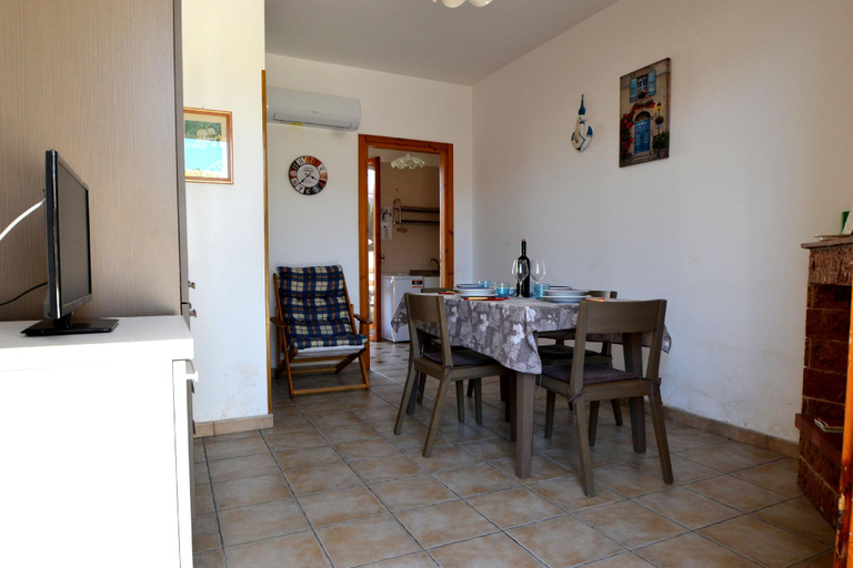 Others 4, Teoma holiday home with climate and parking for 5 guests, Lecce