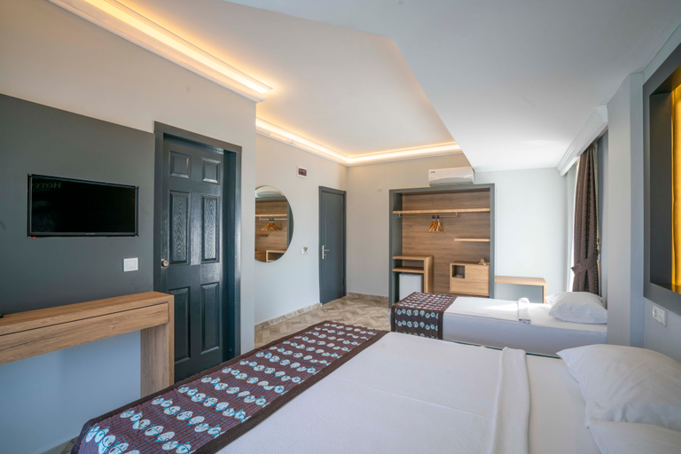 Bedroom 5, Aslan Corner Hotel, Alanya