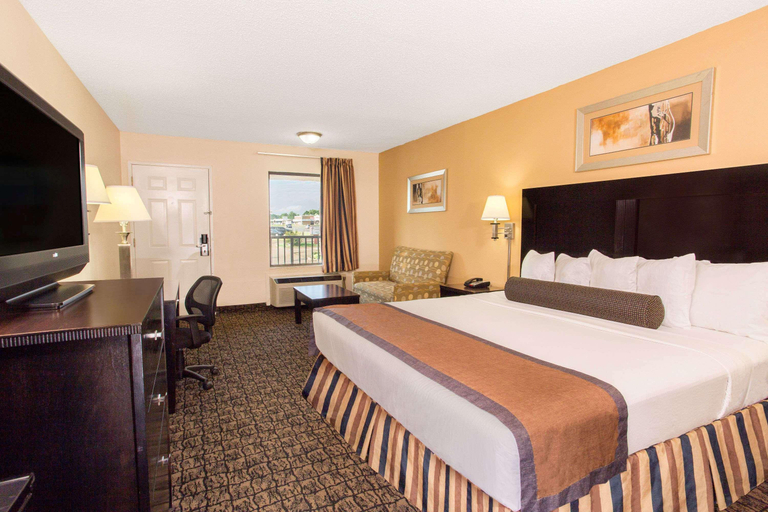 Bedroom 3, Quality Inn & Suites Monticello Ar, Drew
