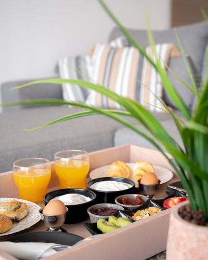 Food & Drinks 4, Ebenus Suites "by Checkin", Crete