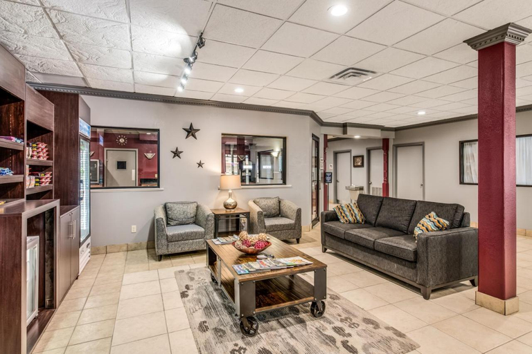 Public Area 2, MainStay Suites Ozona I-10, Ozona