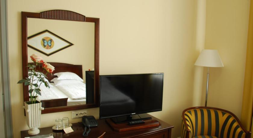 Bedroom 3, Grand Hotel Viljandi, Viljandi