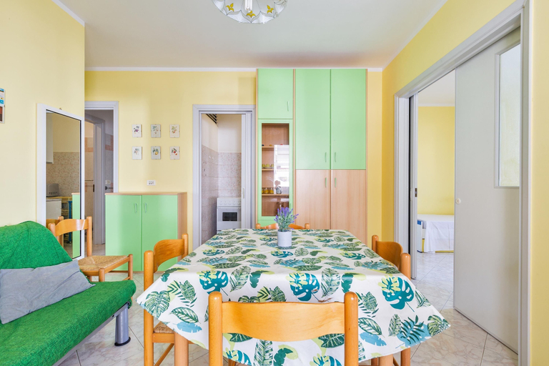 Dining 4, 3313 Appartamento Cicladi - Naxos PT by Barbarhouse, Lecce